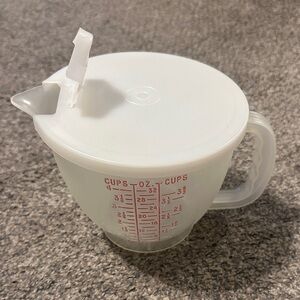 Vintage Tupperware White Measuring Cup with Red and Blue Markings
